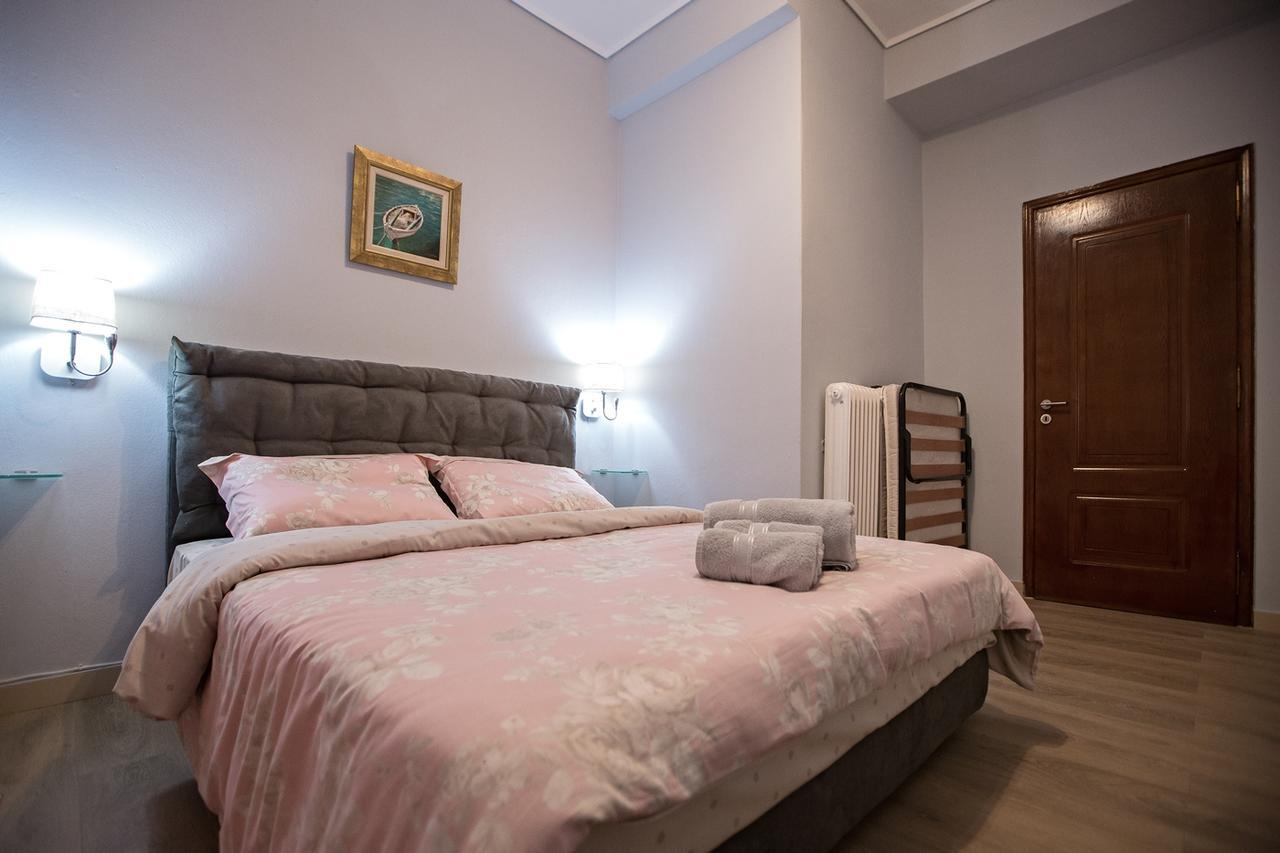 Paradise Apartment In Peiraiki 피레아스 외부 사진